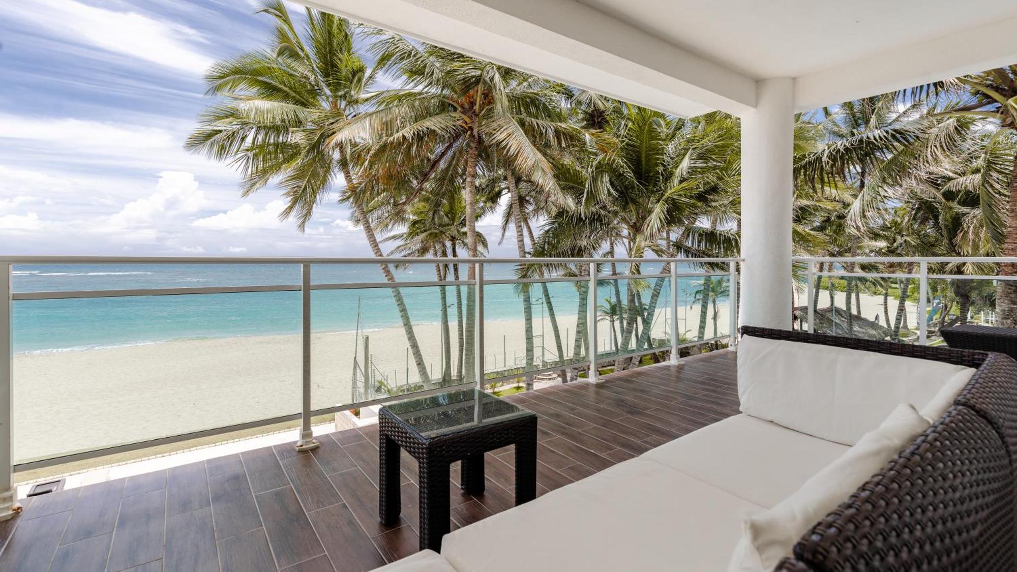 Watermark Luxury Oceanfront Residences 카바레테 외부 사진