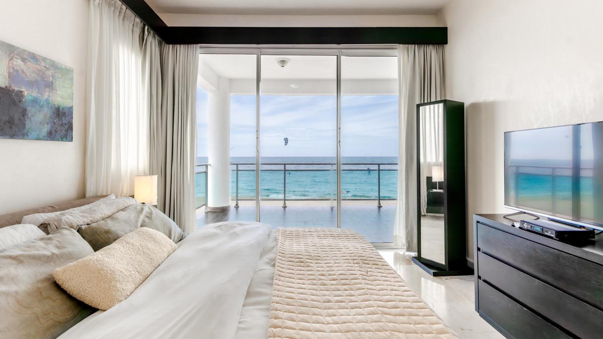 Watermark Luxury Oceanfront Residences 카바레테 외부 사진