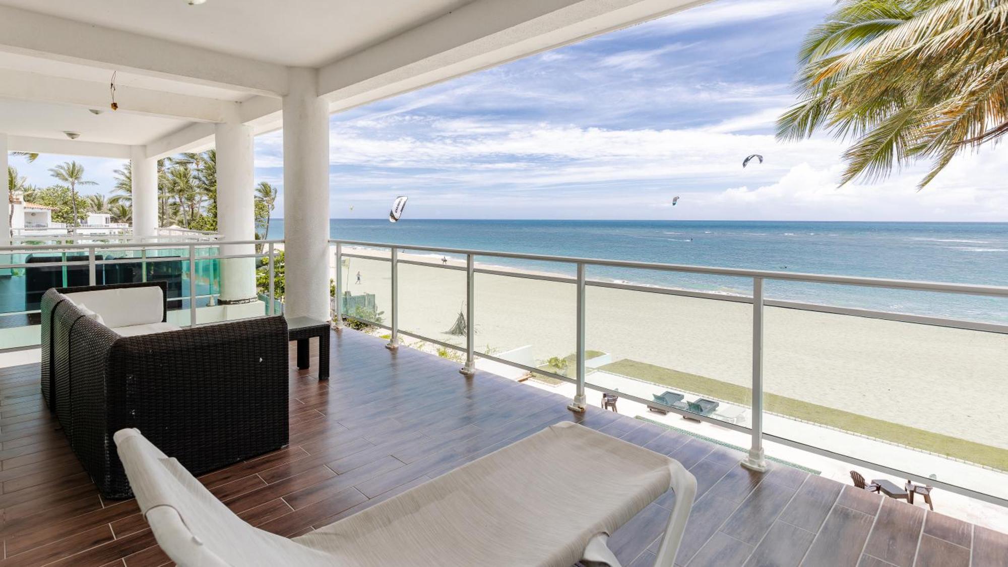 Watermark Luxury Oceanfront Residences 카바레테 외부 사진